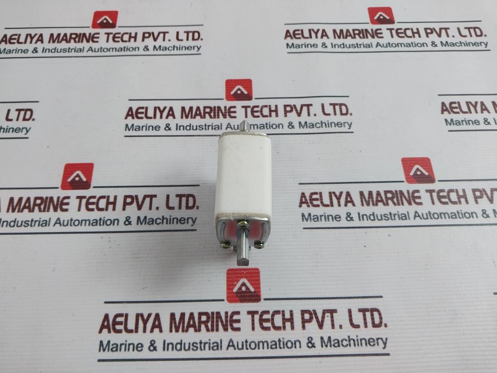 Eia Nh-00/00c 6a Eurofuse 500v - Image 4