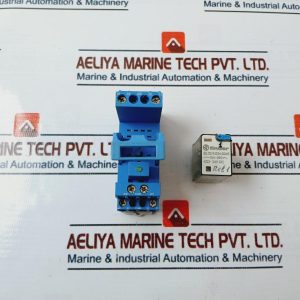 Finder 55.32.9.024.0040 Relay With Socket 250v