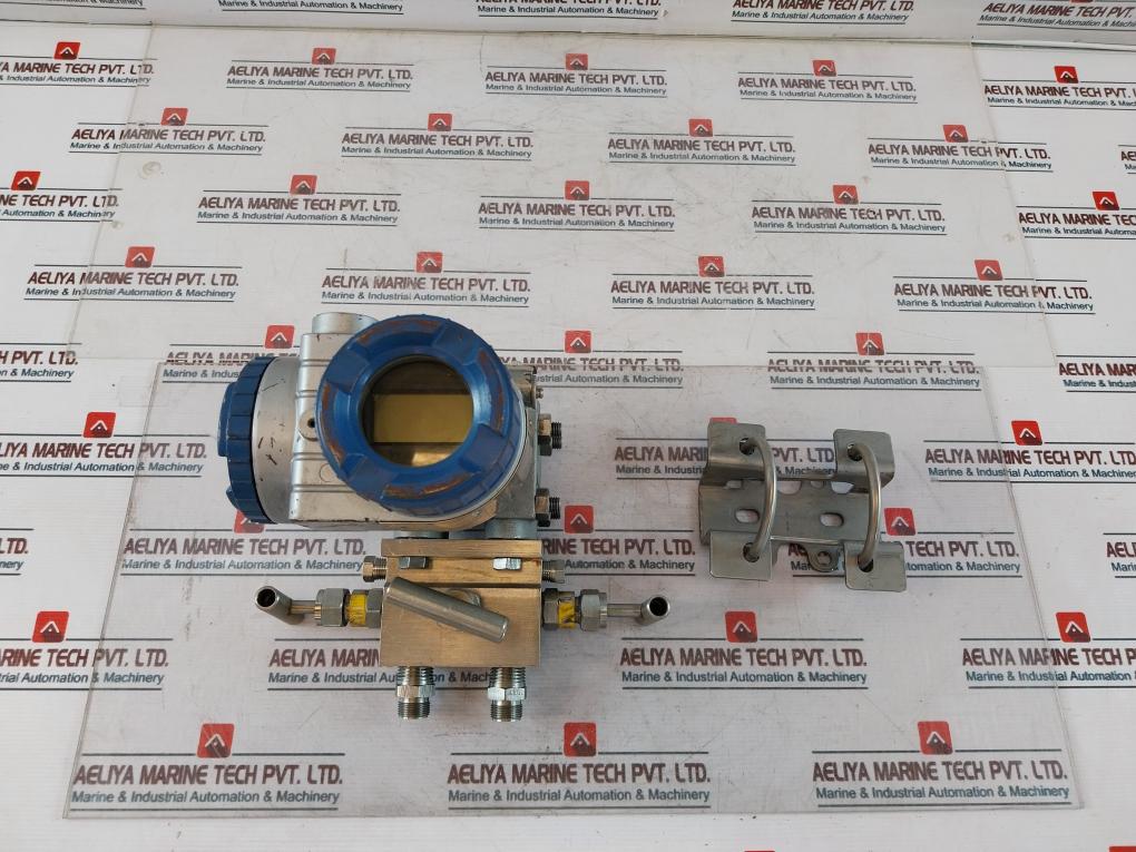 Fuji Electric Fkcb33v4-pacyy-aa Pressure Transmitter 24v