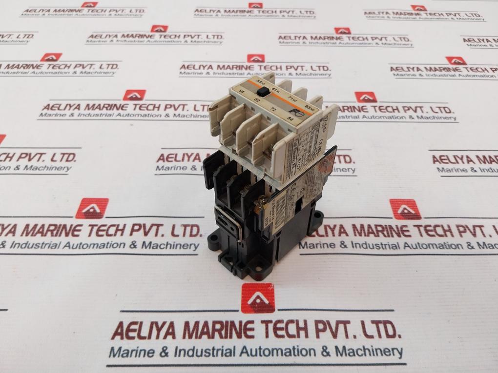 Fuji Electric Sz-a22 Contact Block 600v - Image 3