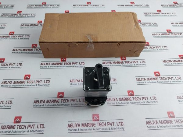 General Electric 10aa100 Rotary Breaker Switch