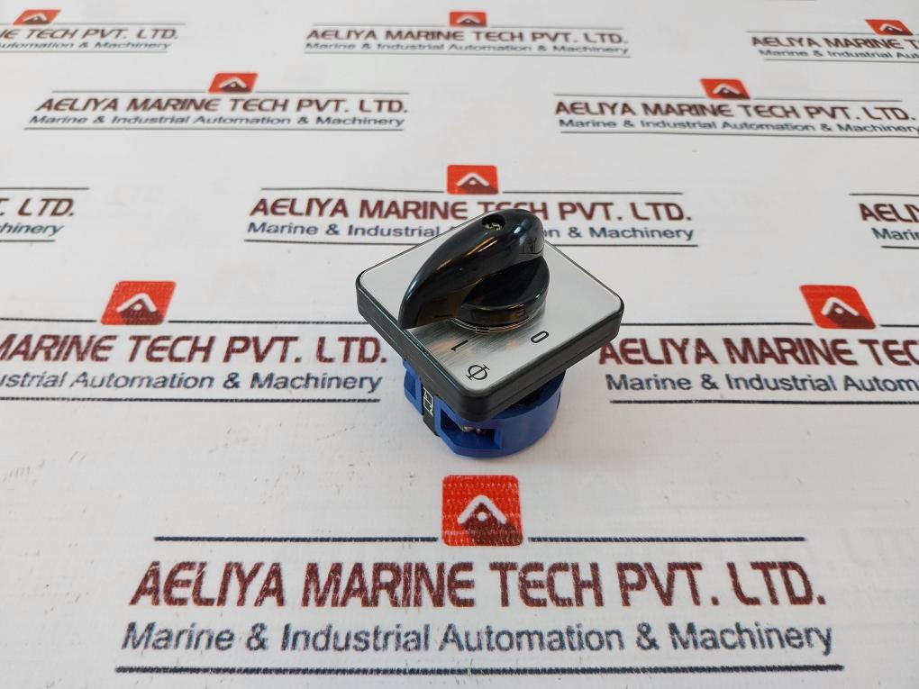 Kraus & Naimer C17 Rotary Switch 600vac - Image 3