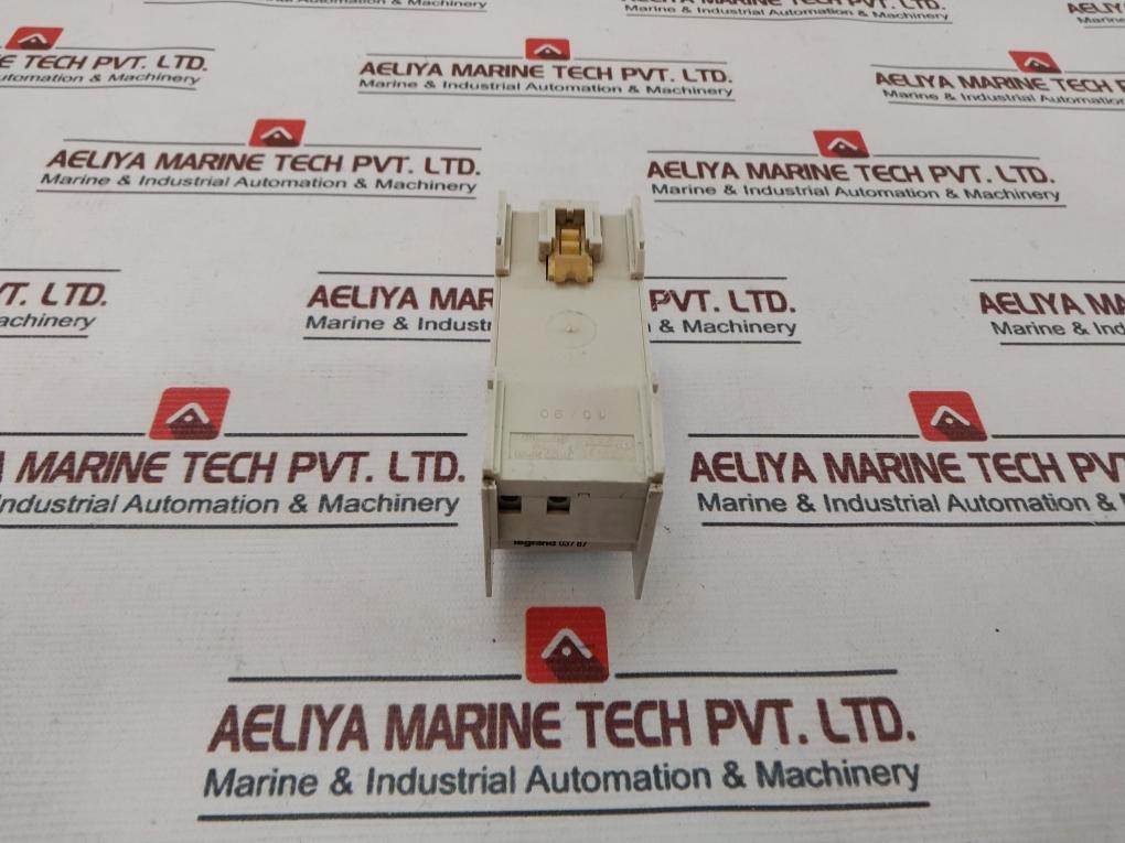 Legrand 037 87 Timer 220-240v - Image 4