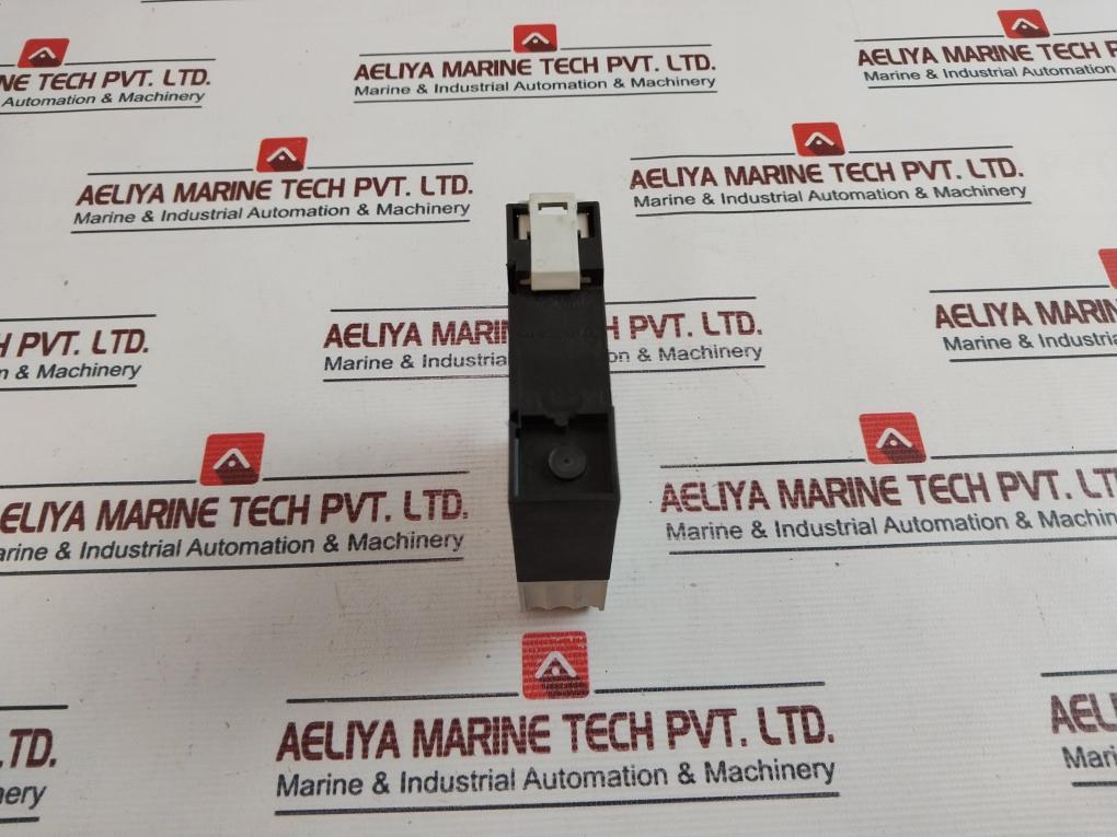 Moeller Etr4-11-a Timer Relay 50/60hz - Image 4