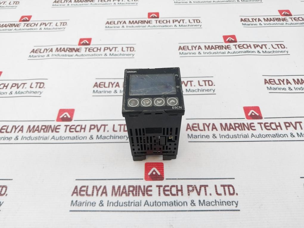 Omron E5cn-q2mt-500 Temperature Controller 5060hz