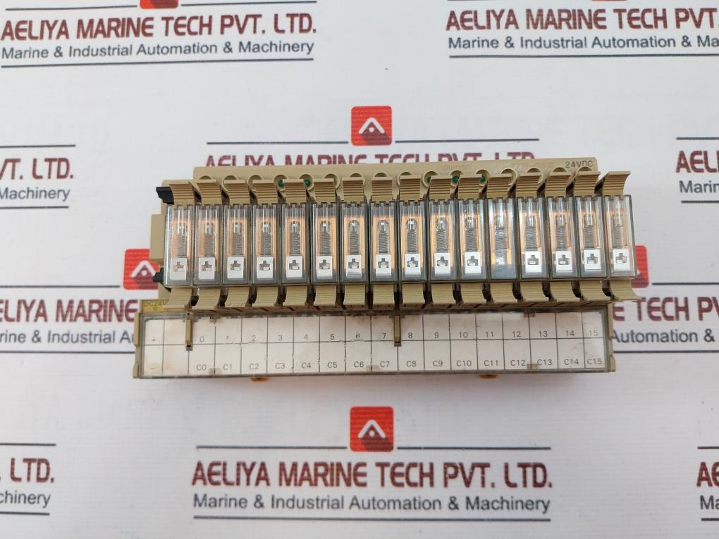 Omron G7tc-oc16 Relay Terminal 24vdc - Image 5