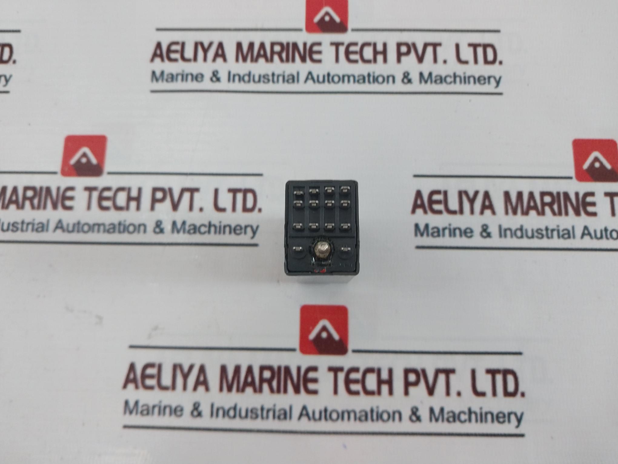 Rs 341-070 Timer Relay 1-30 Sec - Image 4