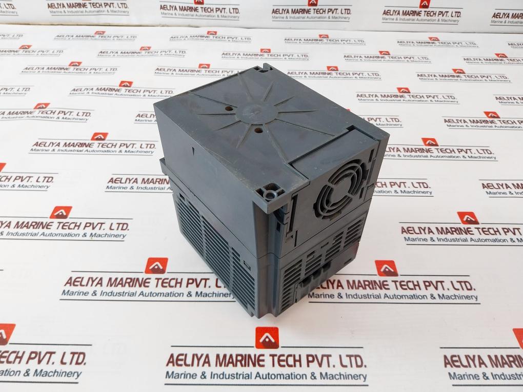 Schneider Electric Atv12hu22m2 Inverter Plc Module 240v - Image 4