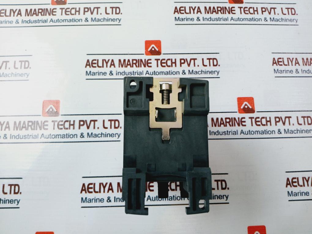 Schneider Electric Lrd332 Thermal Overload Relay 690v - Image 4