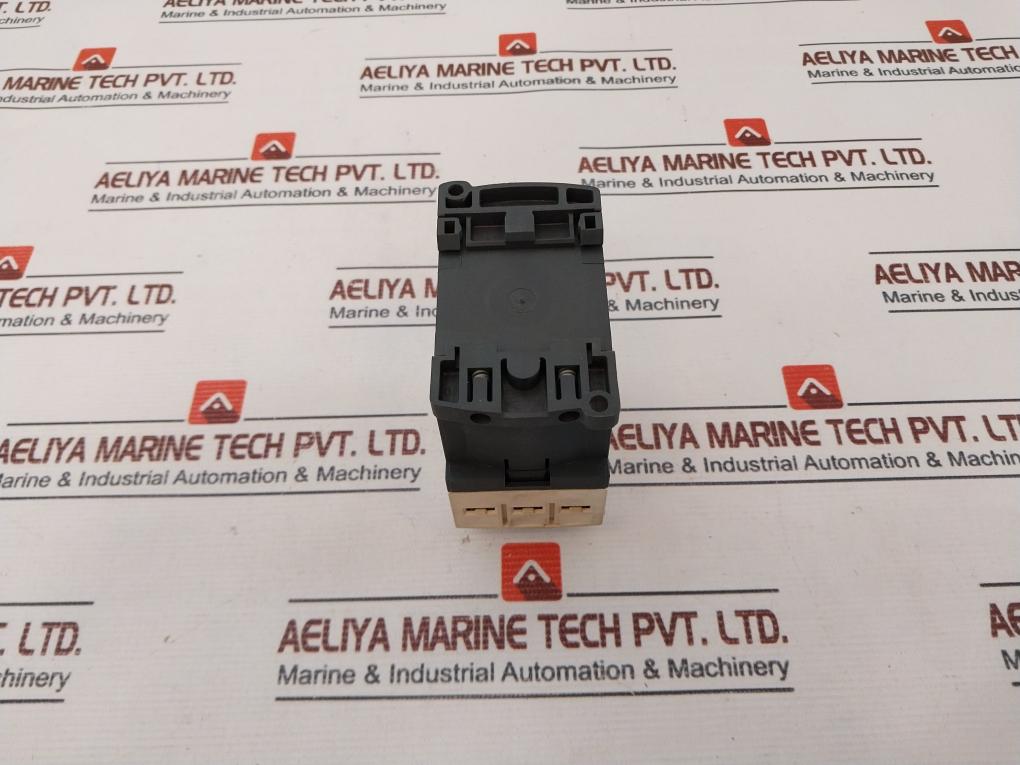 Schneider Electric Telemecanique Cad50 Ed Contactor 690v - Image 4