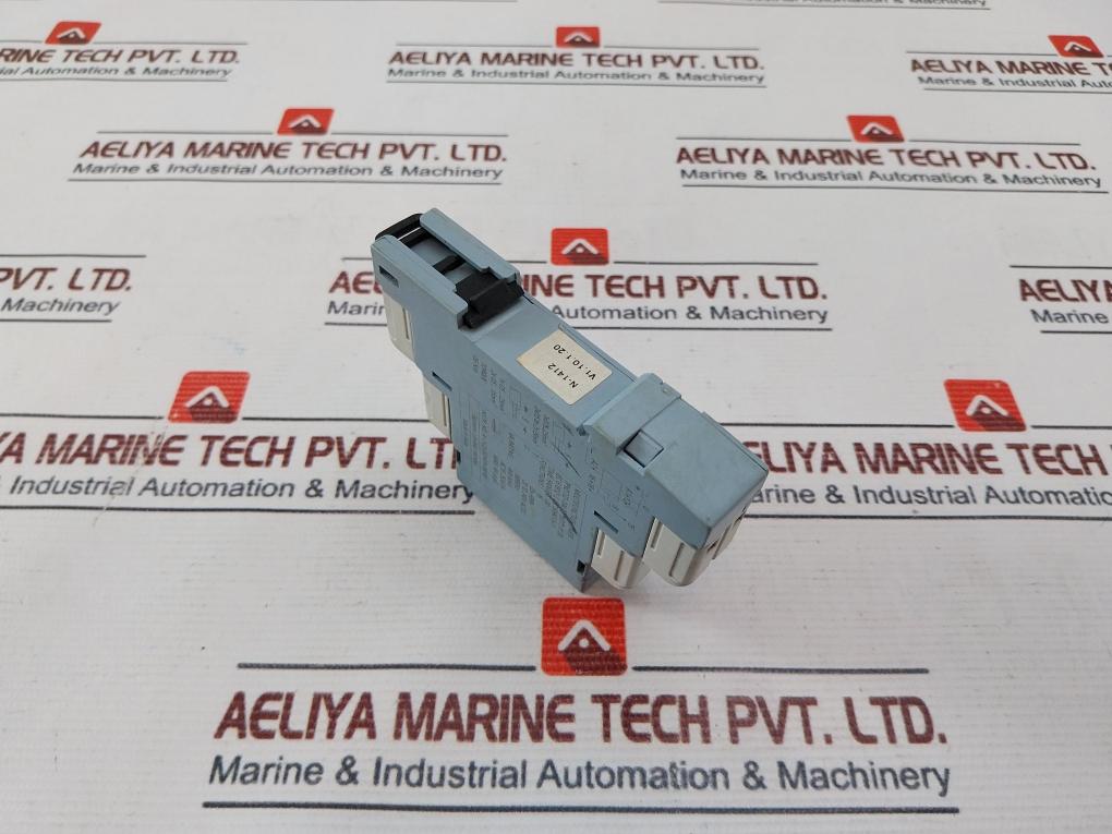 Siemens 7pv0732-1av20 Multifunction Timer 250v - Image 4