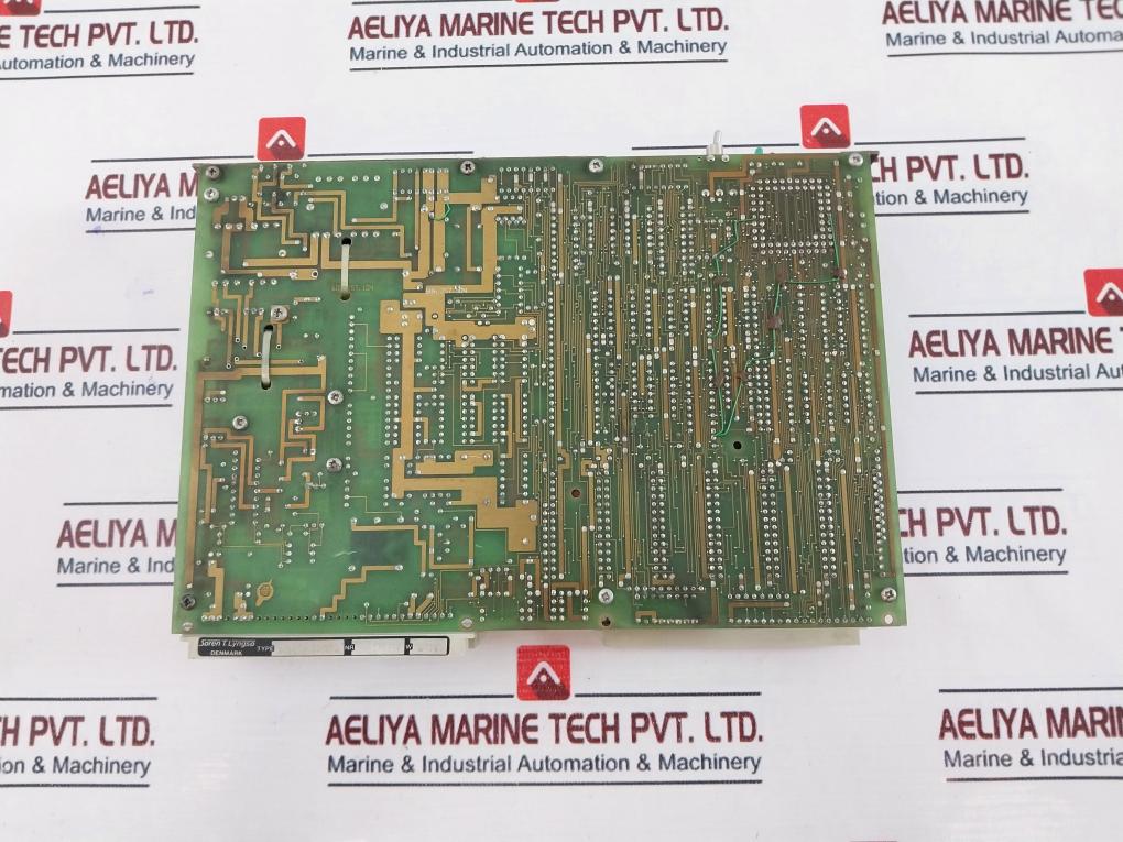 Soren T.lyngso 600051040 V02 Printed Circuit Board - Image 4