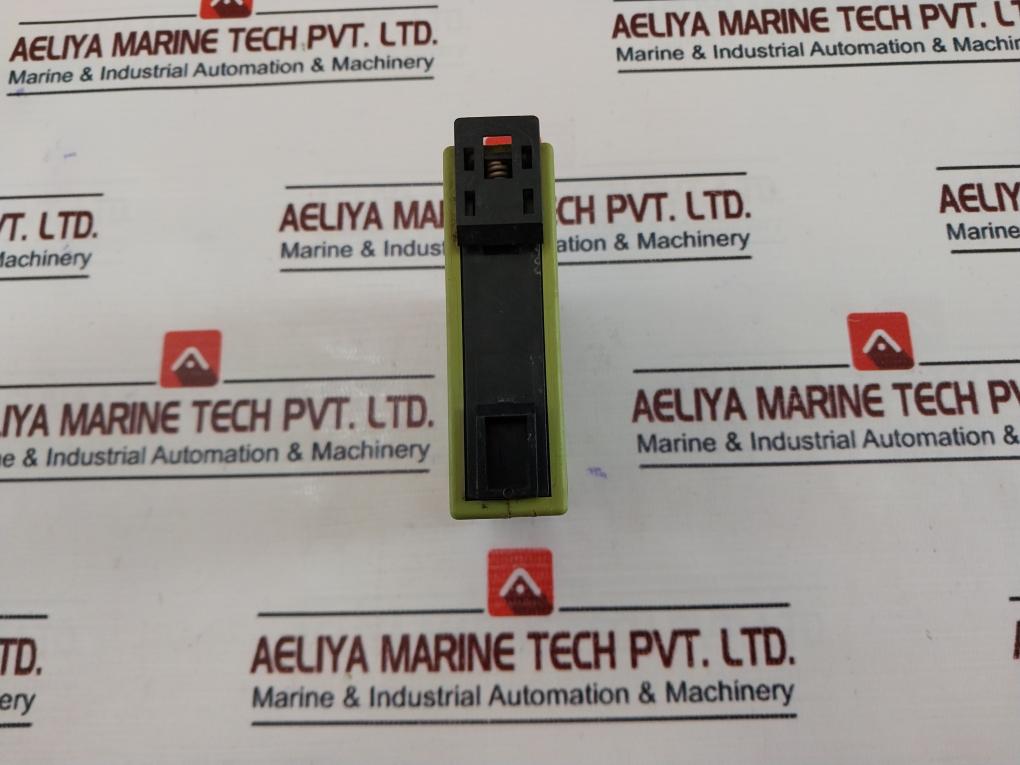 Tele Tr2 Time Delay Relay 250v - Image 4
