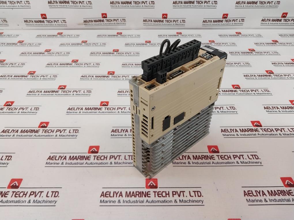 Yaskawa Sgdv-2r8a11a Servo Drive - Image 3