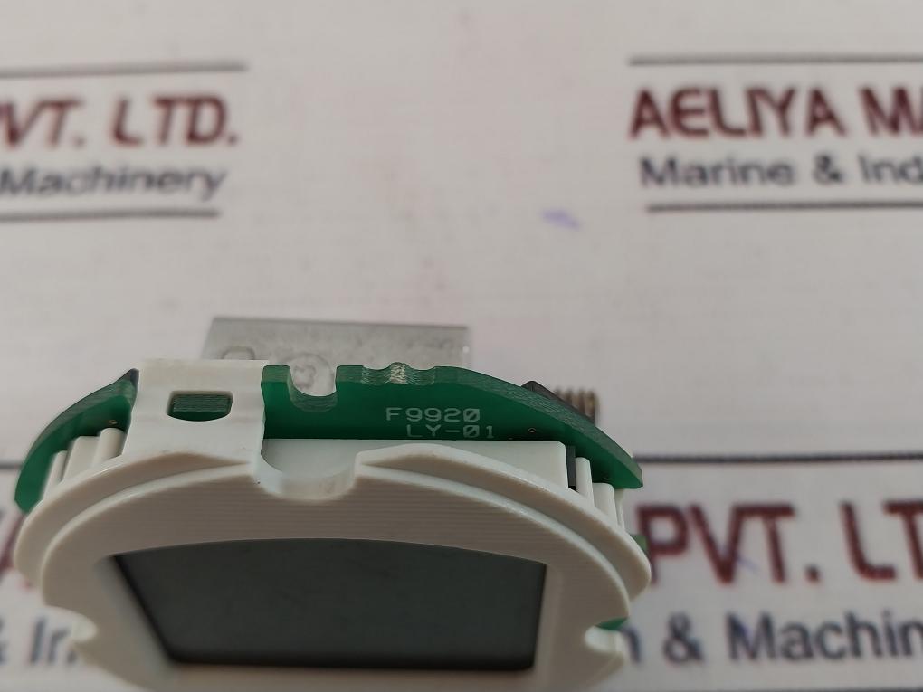 Yokogawa F9920 Transmitter Display - Image 4