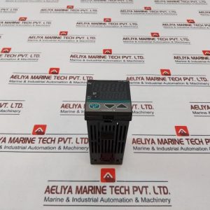 Yokogawa Ut150 Temperature Controller 240vac