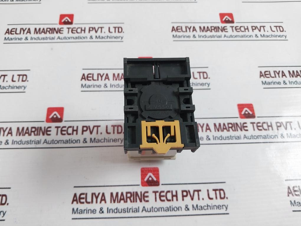 Omron H3bf-8 Timer Relay - Image 4