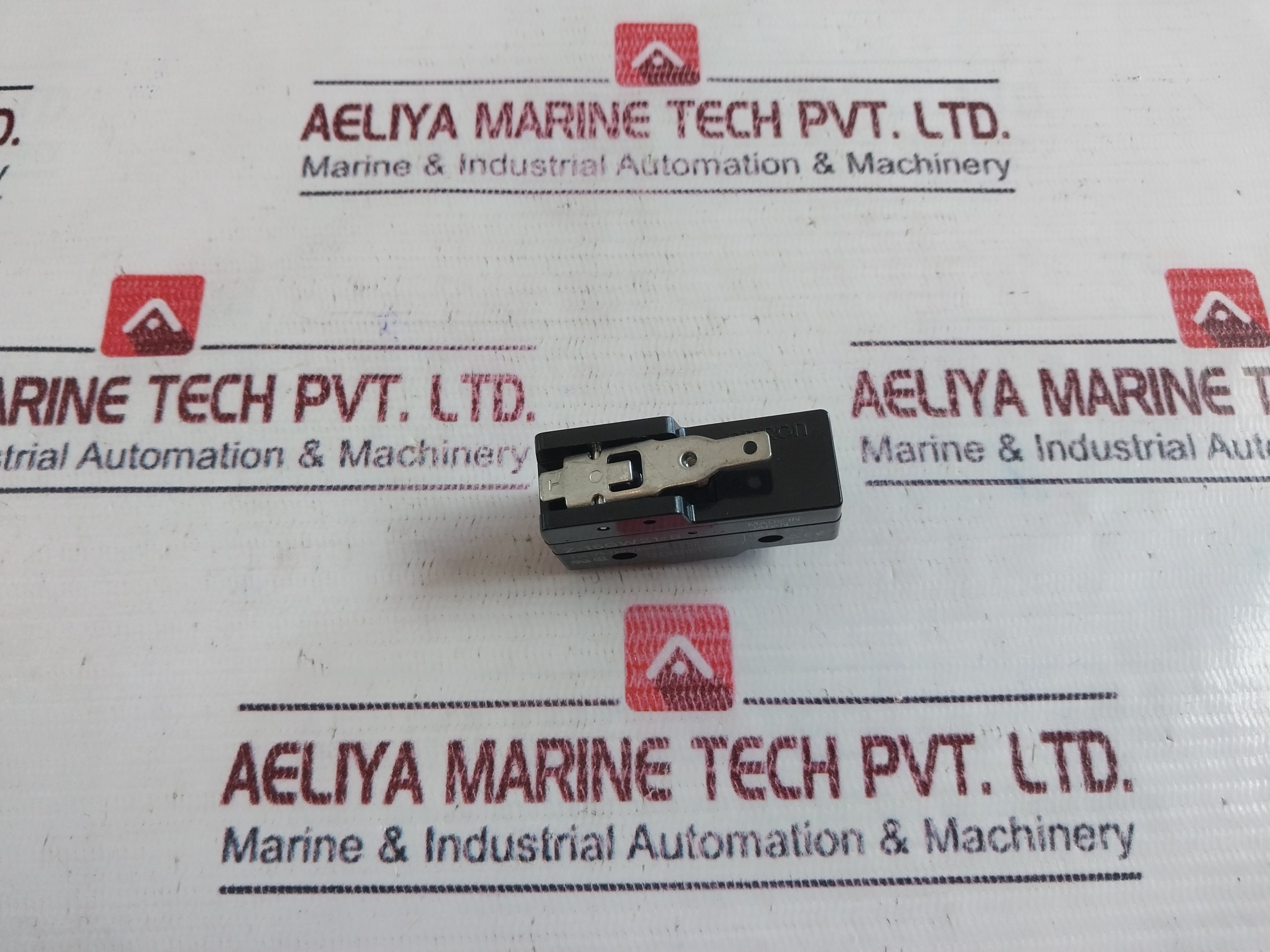 Omron Z-15gw21-b Limit Switch 250v - Image 4