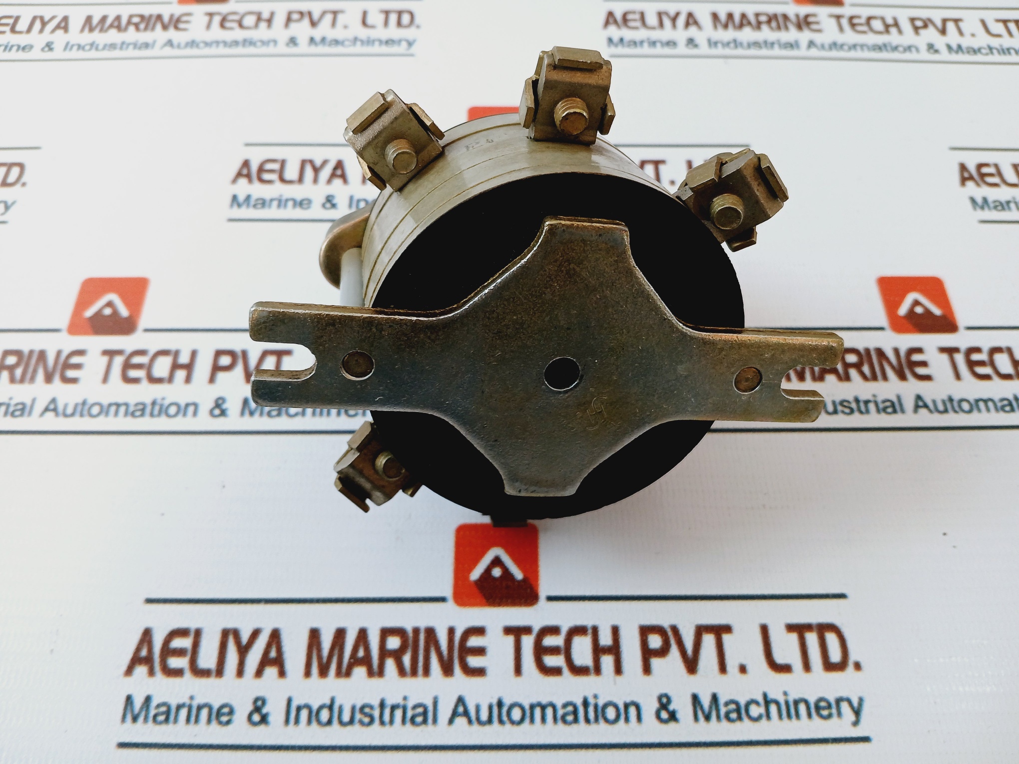 Siemens 5 Tn 4 13 Insulating Switch - Image 4