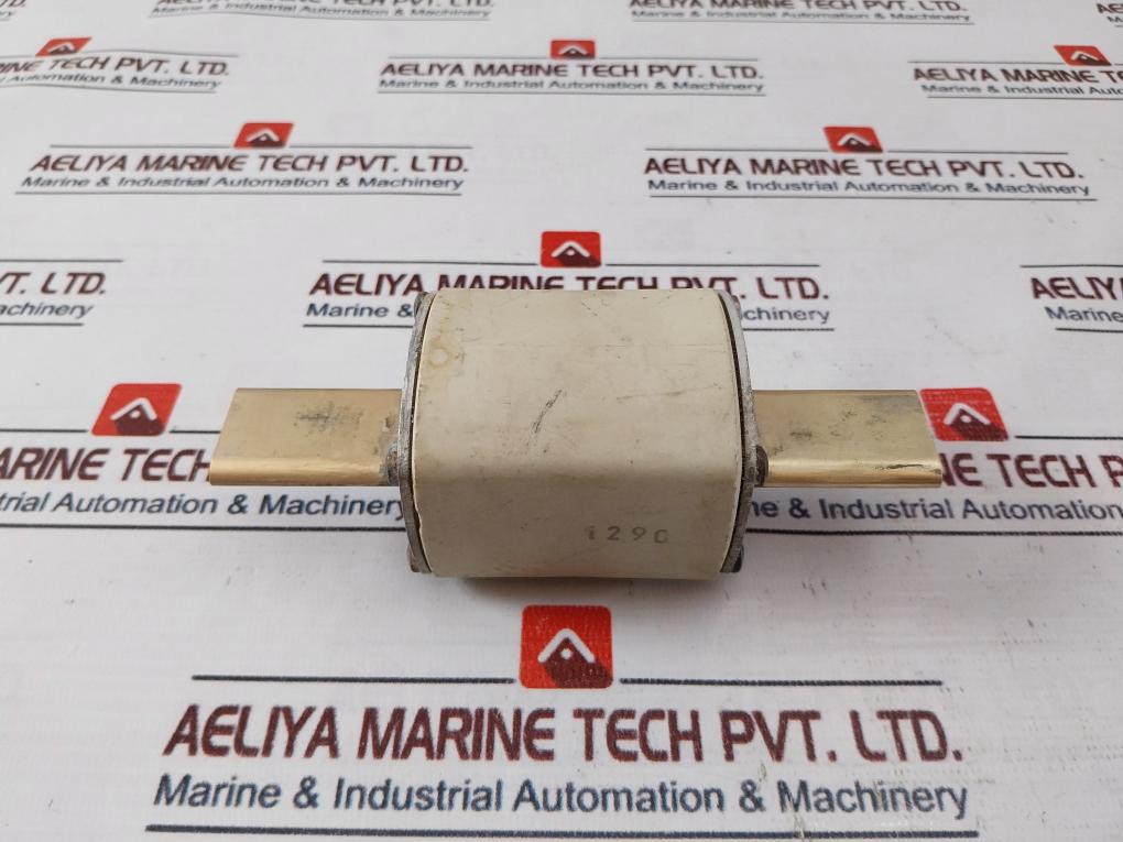 Bogenschutz Nh2 8002 Fuse 660v - Image 4