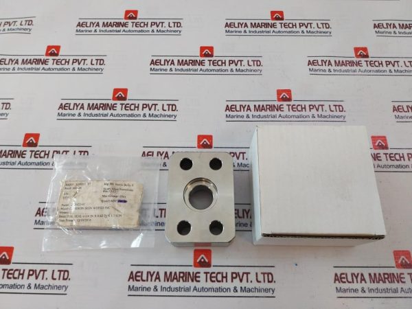 Cameron 2725422-01 Square Flange