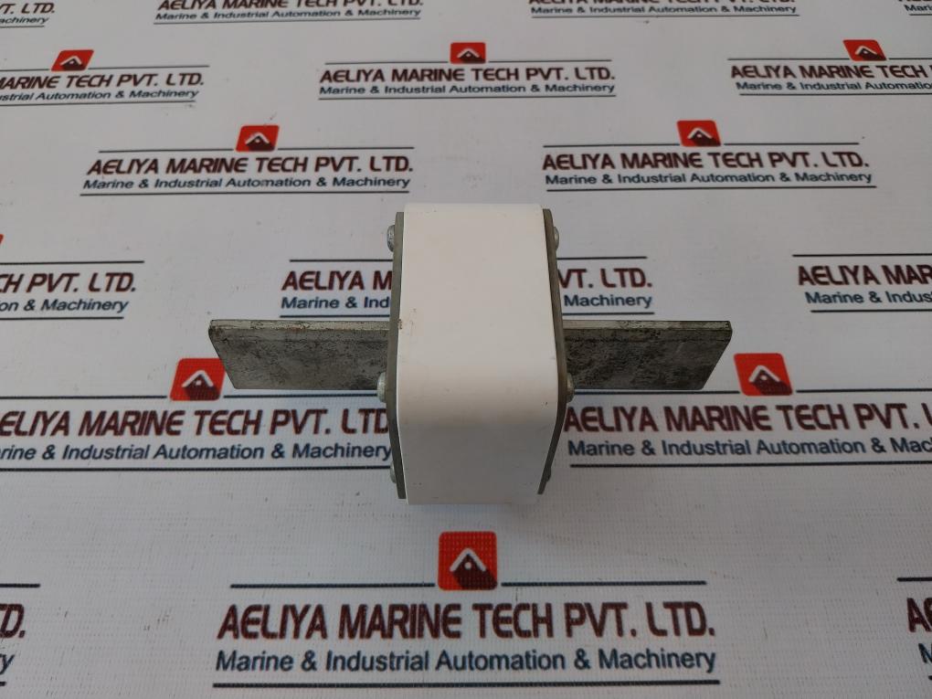 Cooper Bussmann 170m8552 Fuse 690v - Image 4