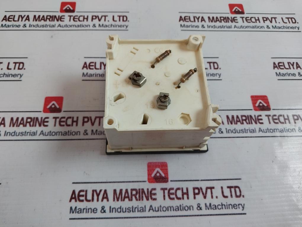 Crompton E244-41s-g-rn-ag-ag Frequency Meter 600v - Image 4