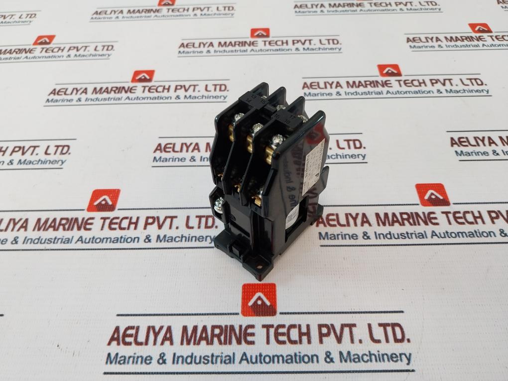 Fuji Electric Src50-2u/x (3a3b) Auxiliary Relay 220v - Image 3
