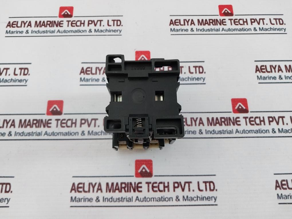 Hyundai Hmc 37 Magnetic Contactor 750v - Image 4