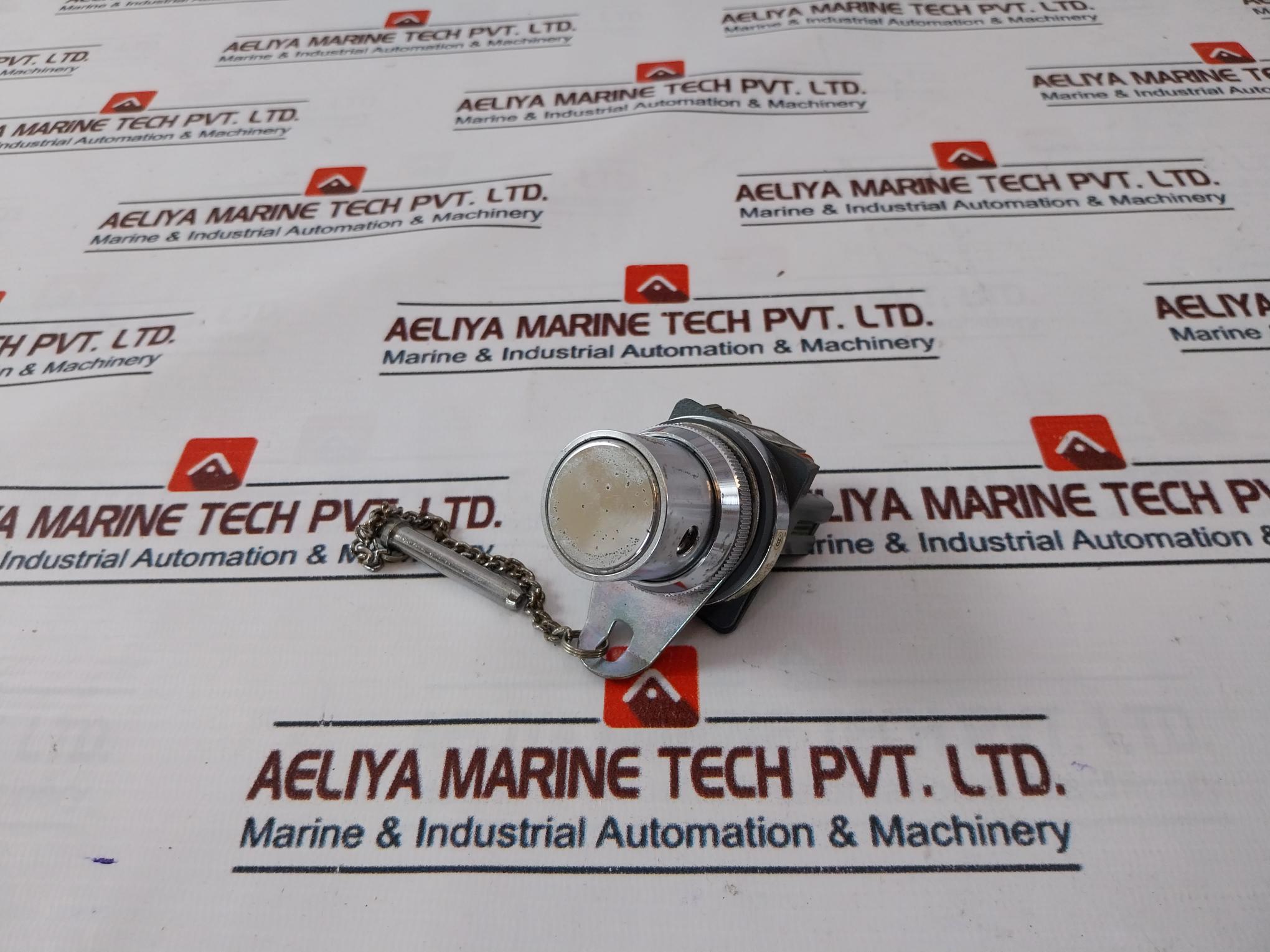 Idec Bs010e Push Button Switch - Image 3