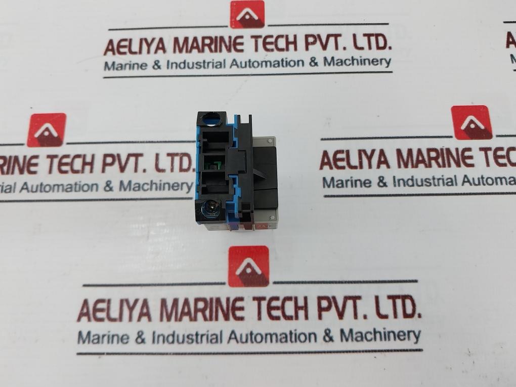 Idec Hw-g10 Pushbtton Switch 600v - Image 4