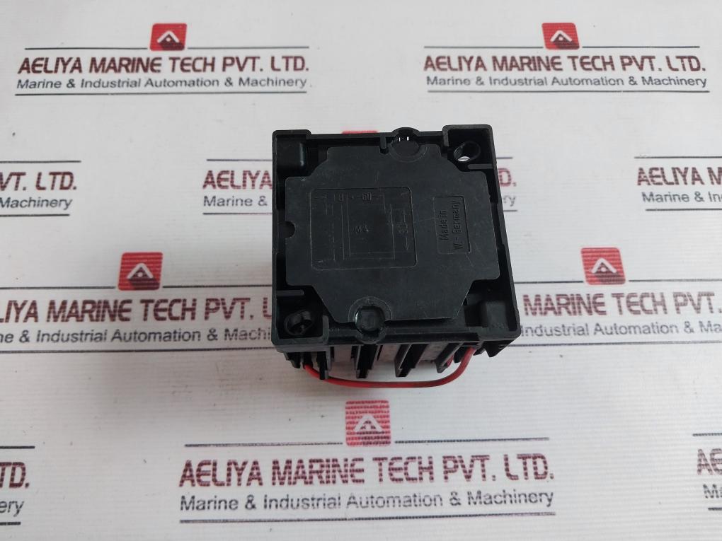 Klockner-moeller Dil0-22 Contactor 110v - Image 4