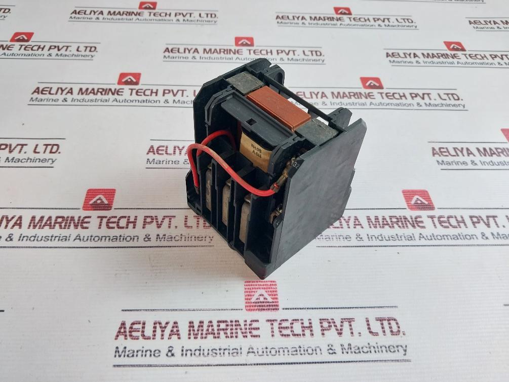 Klockner-moeller Dil0-22 Contactor 110v - Image 3