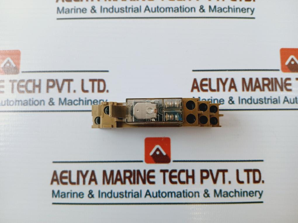 Omron G2r-2-snd Relay With Base 24v