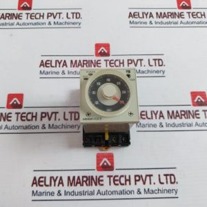 Omron H3cr-a8 Timer Relay 240v