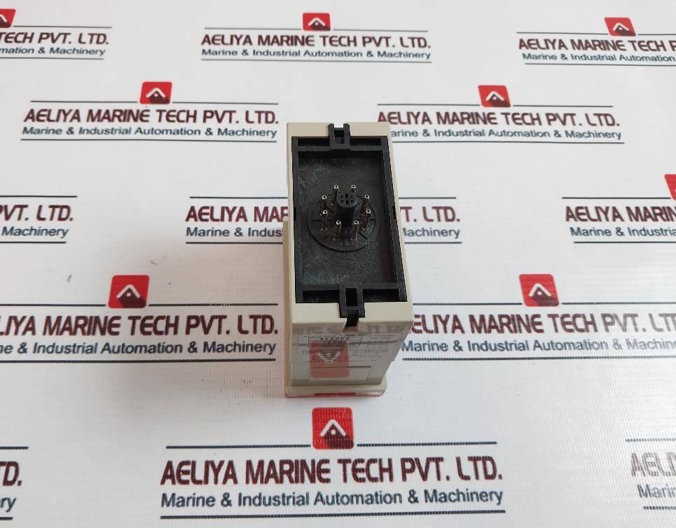 Omron Se-kp2n Motor Relay 240v - Image 4