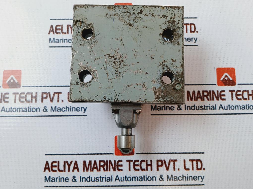 Omron Wld3-31 Limit Switch - Image 4