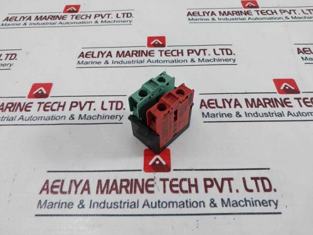 Schlegel Mti Contact Block 440v - Image 3