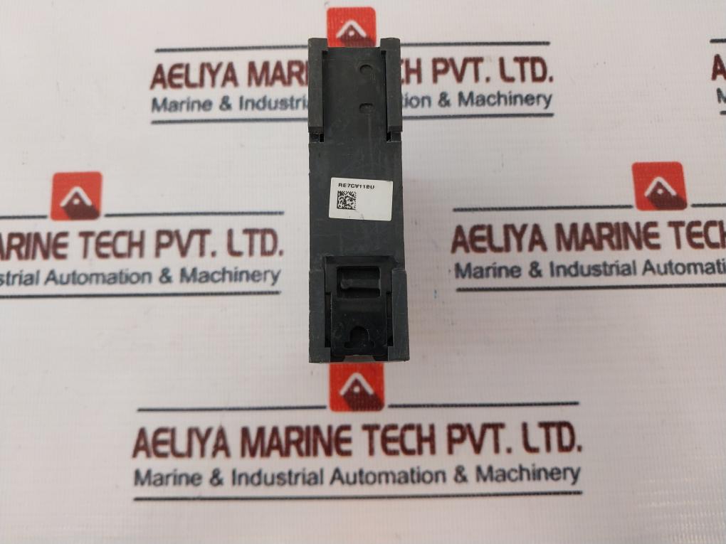 Schneider Electric Telemecanique Re7cv11bu Timer Relay - Image 4