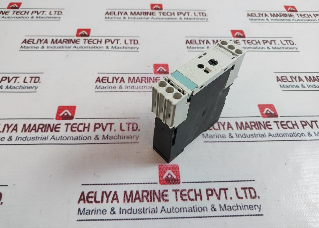Siemens 3rp1525-1ap30 Time Relay 300v - Image 3