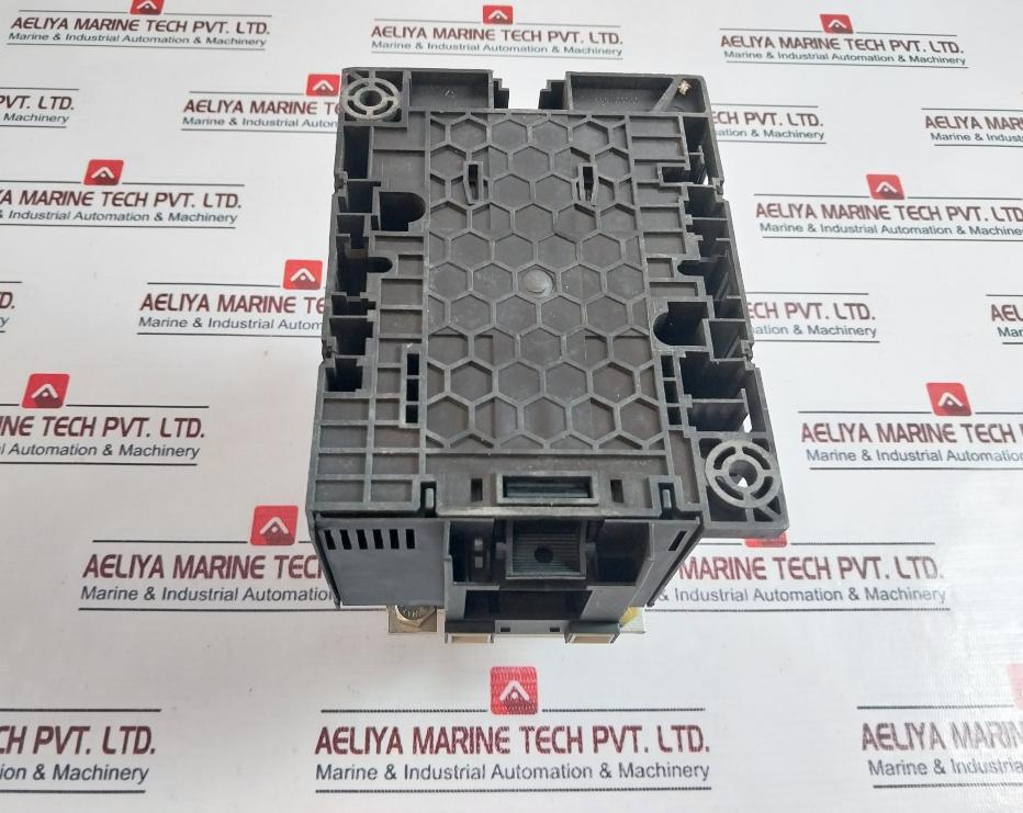 Siemens Sirius 3rt1056-6ar36 Auxiliary Contact Block 600v - Image 4