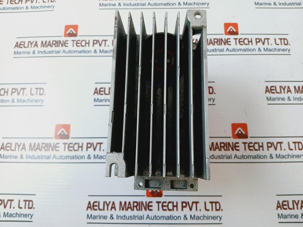 Telemecanique Atv11hu09m2e Variable Speed Drive - Image 4