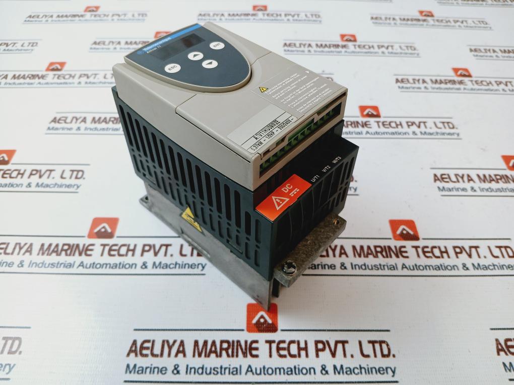 Telemecanique Atv11hu09m2e Variable Speed Drive - Image 3