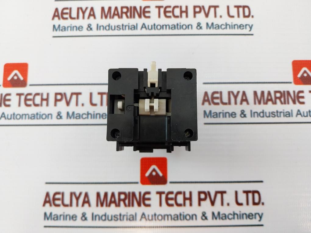 Telemecanique La2-d22 A65 Time Delay Relay 660v - Image 4