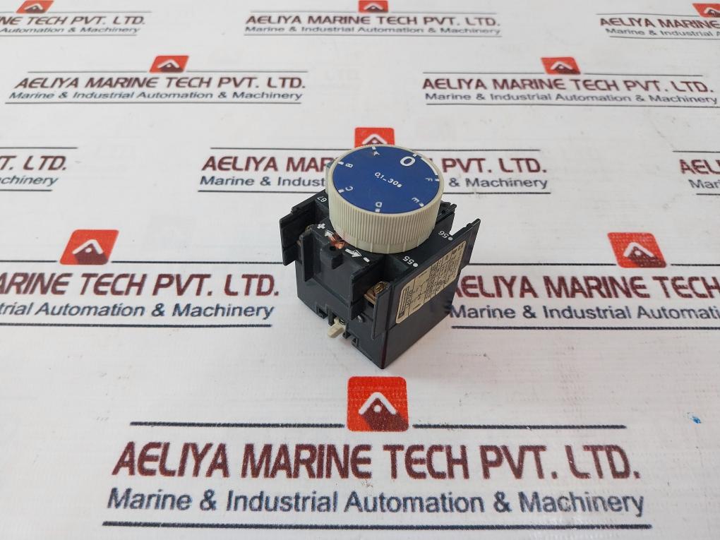 Telemecanique La2-d22 Time Delay Relay 660v - Image 3