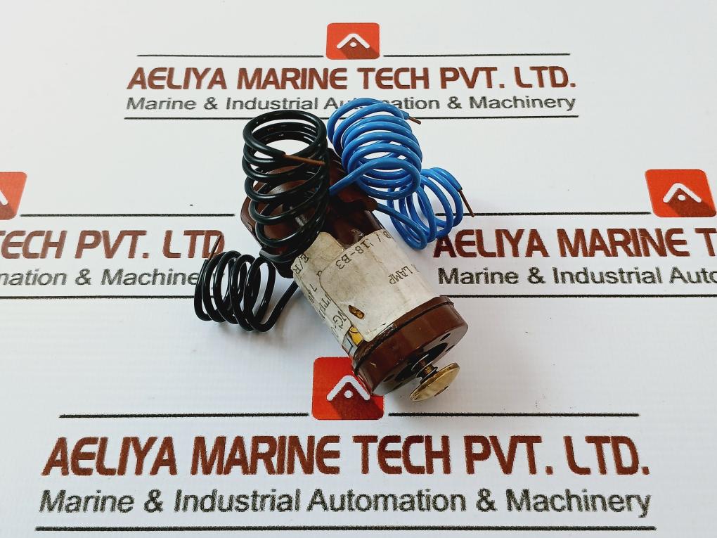 7410 Intrinsically Safe Switch For Lamp - Image 3