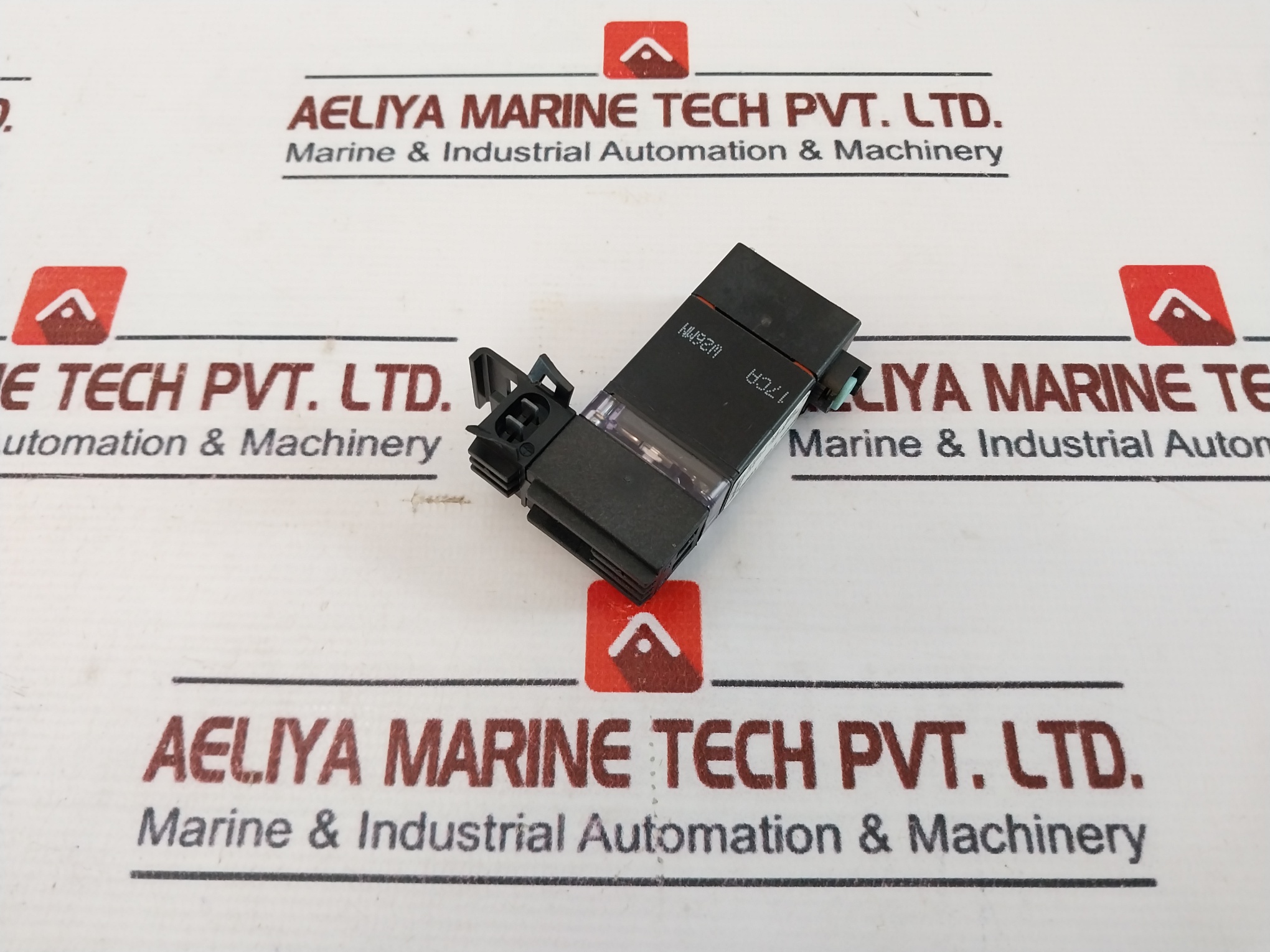 Burkert 0375 C 1,2 Nbr Pa Solenoid Valve 24v - Image 3