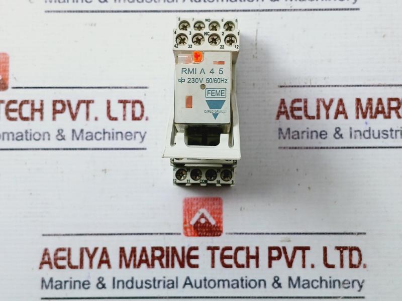 Carlo Gavazzi Zmi 154n Relay With Socket 300v