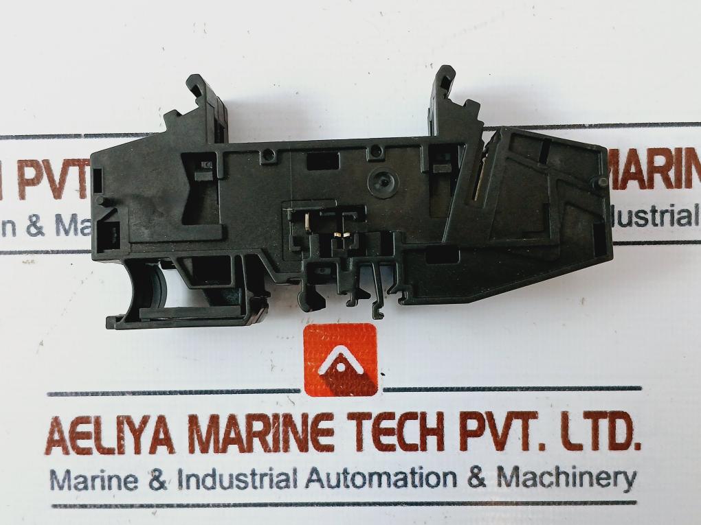 E-t-a 17plus-q02-00 Circuit Breaker - Image 4