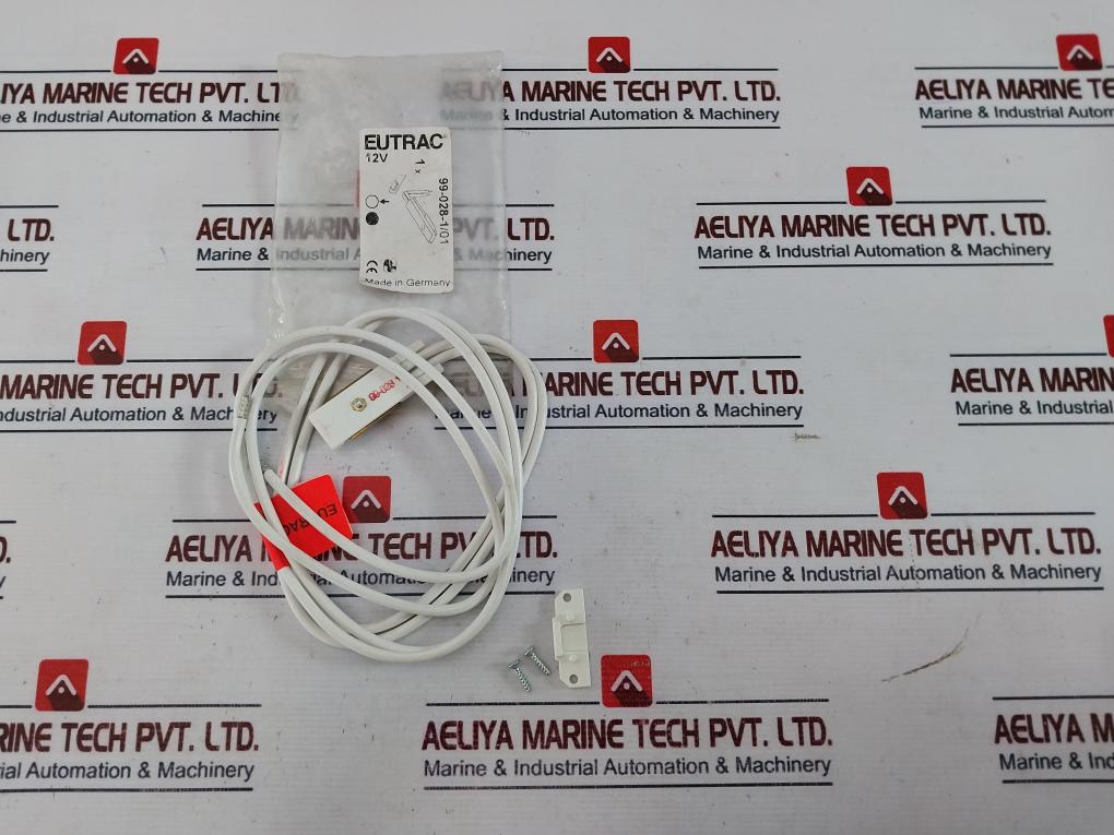 Eutrac 99-028-101 Power Rail Feed With Cable